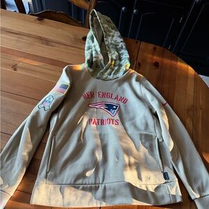 Nike NFL New England patriot sweatshirt- Medium, tan, camo hood, salute series.